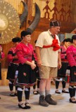 trouwceremonie van Henk met een Yao vrouw