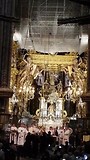 kathedraal met wierookvat