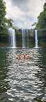 Afkoeling bij de Tad Champee waterval
