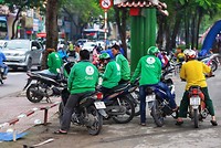 Grab scooter-taxi’s