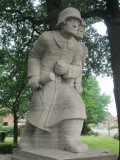 Oorlogsmonument, toch gek.