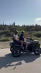 Koen en Hidde op de quad
