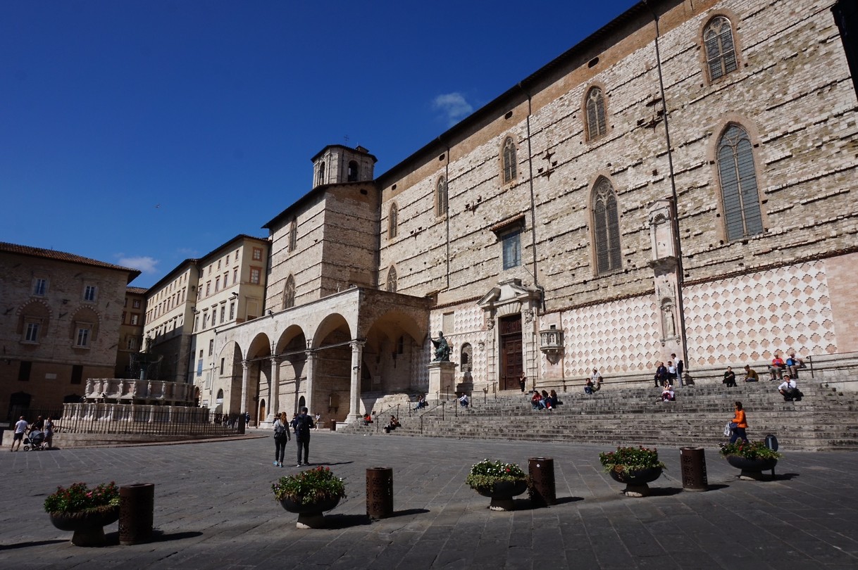 De Chiesa San Lorenzo in Perugia Foto Meta Goossen en Olphaert den