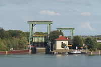 Één van de vele sluizen in het kanaal Wesel-Datteln.