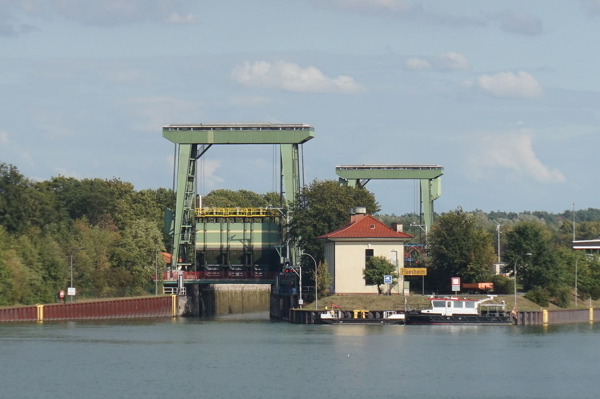 Één van de vele sluizen in het kanaal Wesel-Datteln.