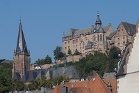 Marburg. Je snapt zeker wel dat we er langs gereden zijn en niet omhoog, de stad in.