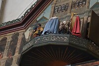 De drie koningen buigen één voor één