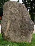 Runesteen in Baeke