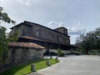 Kerk voorbij Munitibar