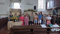 Zingen tijdens de kerkdienst