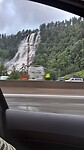 Waterval nabij Vossestrand