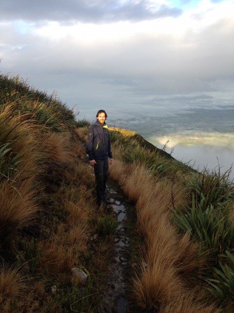 Lekker stampen en glibberen door de modder, in de wolken @ East peak Croydon Bush