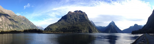 Milford Sound met Mitre Peak