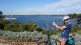 Op naar Freemantle door de chique buurten in Perth