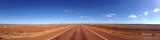 Op naar Coober Pedy, 500 km recht door @ Stuart Highway