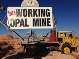 Wat een onzekere business dat opal mining, gokken is er niets bij!