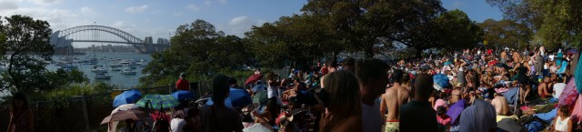 We waren niet de enigen. 16.000 feestgangers in 1 tuin!