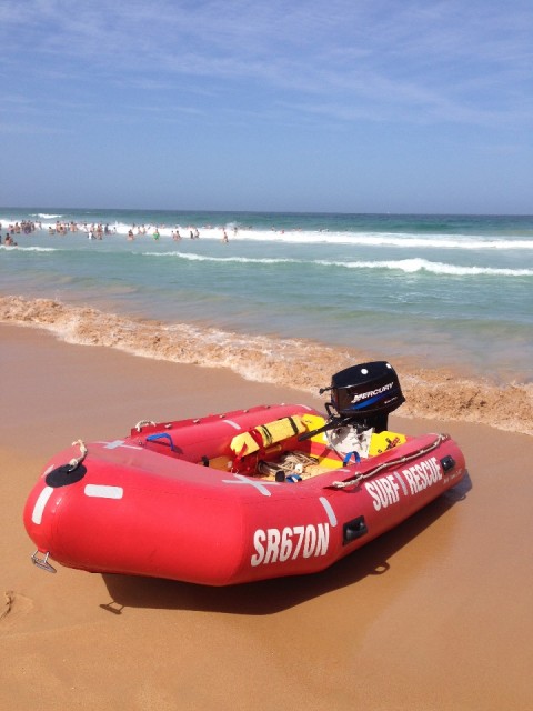 Nieuwjaarsduik in Manly. Was weer afzien!