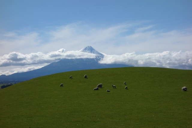 Roadtripping Taranaki