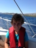 Lekker in de wind op de boot