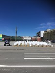 185 lege stoelen; indrukwekkend