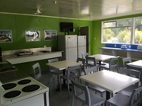 Keuken van alle gemakken voorzien