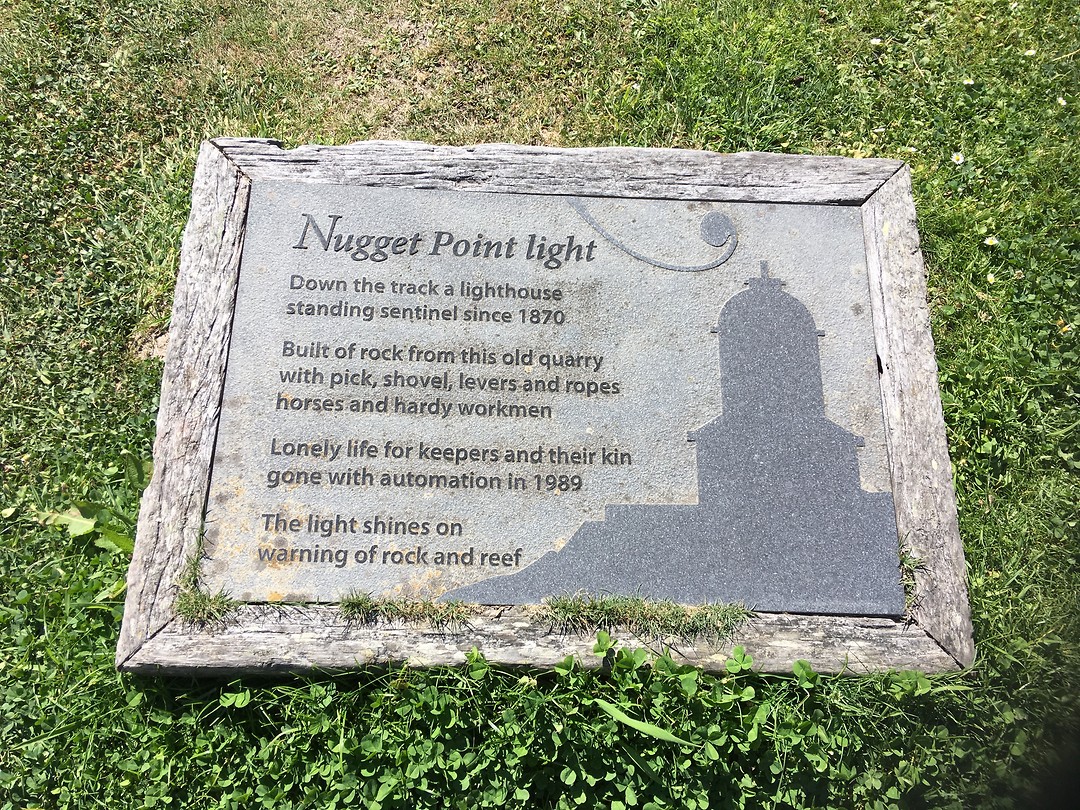 Nugget Point Lighthouse