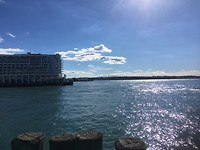In de verte Harbour Bridge