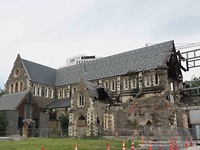 aardbeving schade kathedraal
