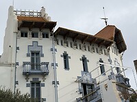 Casa Serinyana