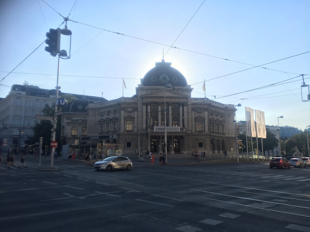 Volkstheater