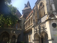 Vajdahunyad Vára - kasteel/burcht verrassing