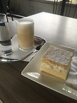 Crème cake en koffie
