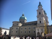 De dom