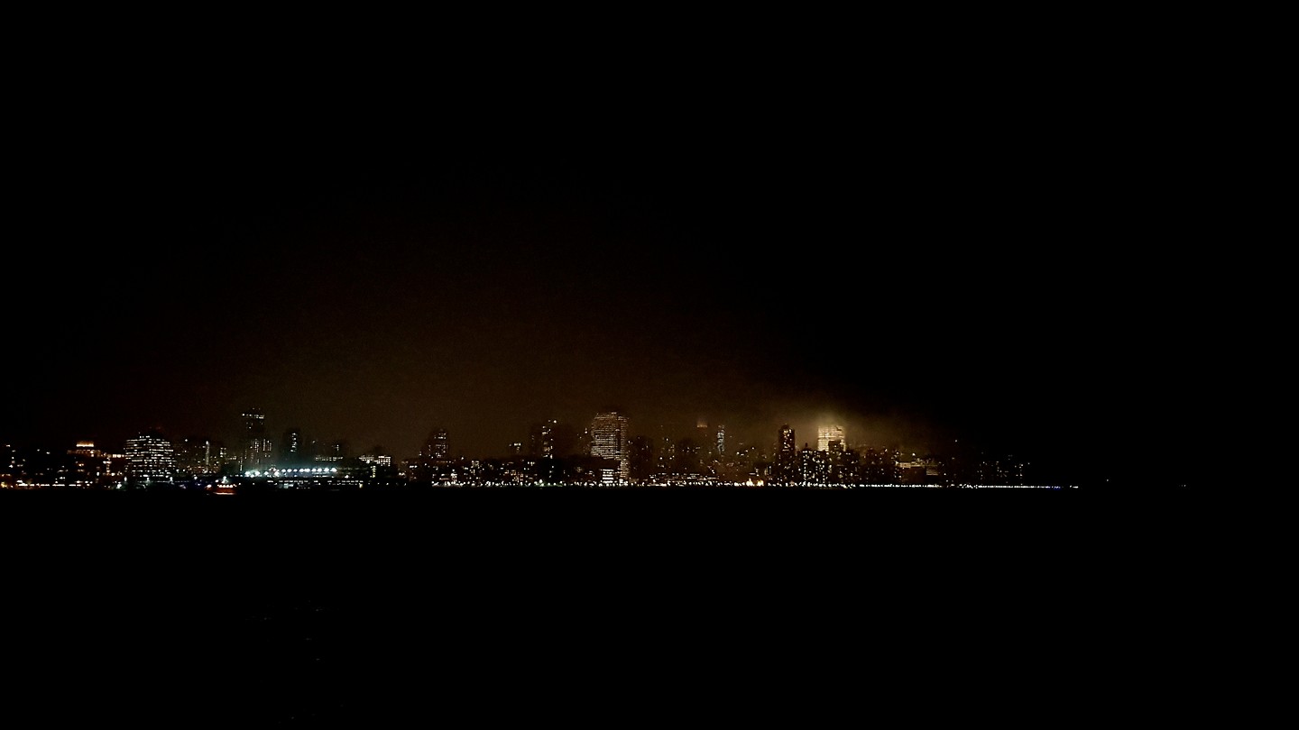 Skyline 's avonds