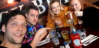 Met nog m'n vieze cocktail..