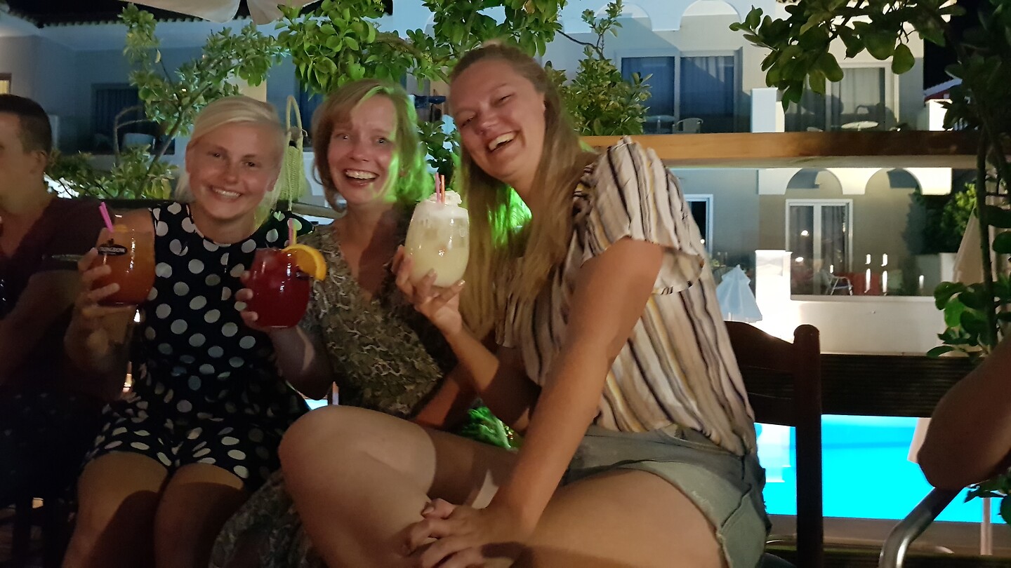 Cocktails met Gerdina en Nelleke!