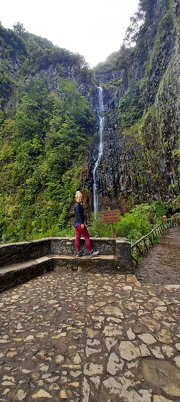 Bij de Risco waterval