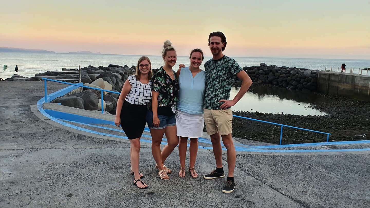 Met groepje van vorig jaa. Lenneke, Madeleine, ik en Marijn