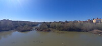 De rivier, natuurgebied met ruïnes