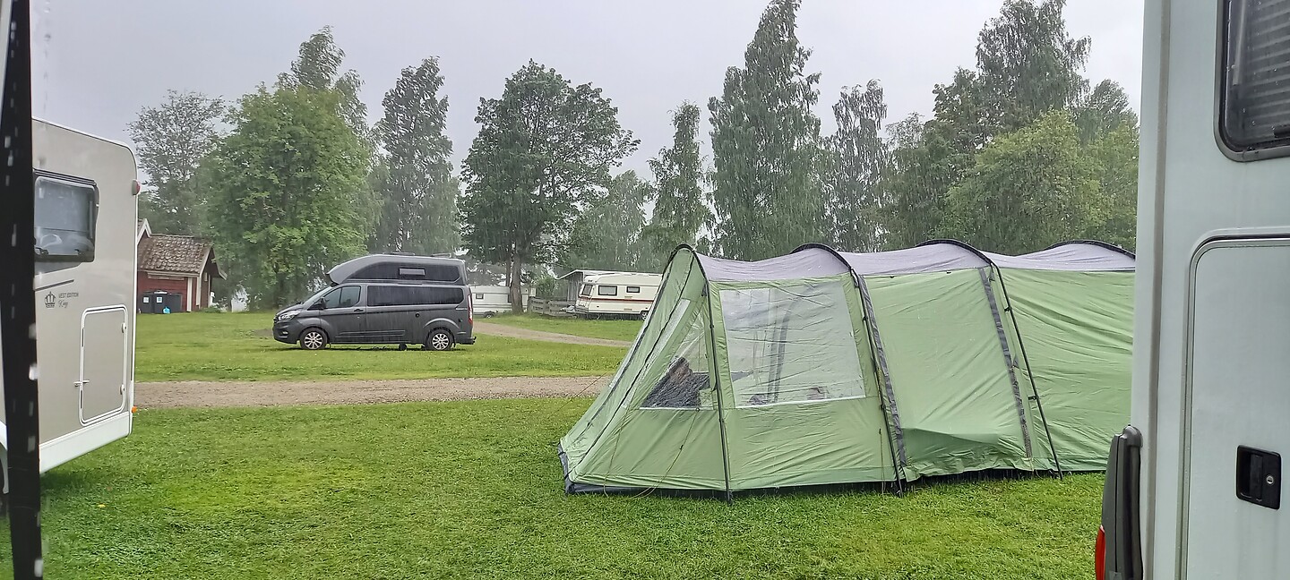 Regen en Frodes tent