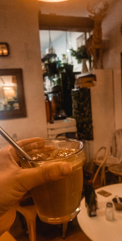 Mn troostende iced caramel coffee