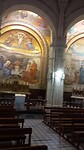 Interieur van de Rozenkransbasiliek.