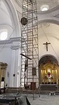 Circusact maar dan in de kerk