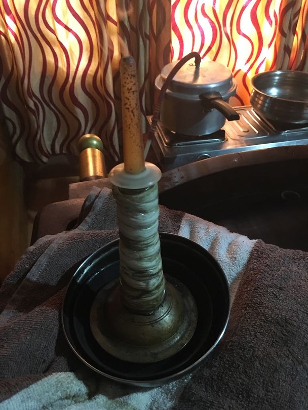 Rook voor in de oren
