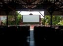 Openlucht bioscoop ofwel vlooientheater :-)