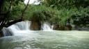 Onze chilplek bij de waterval 'Tat Kuang Si'