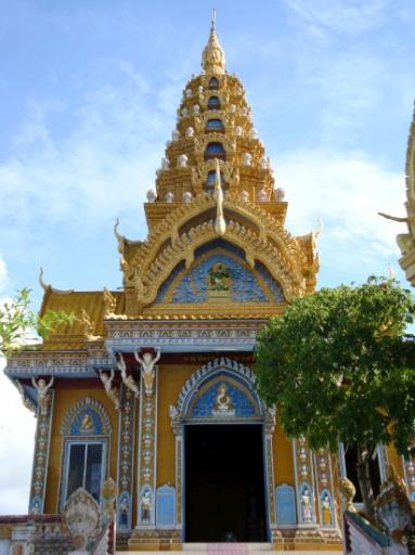 Phnom Sampeau (boven op de berg)