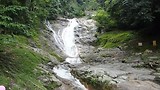 Prachtige waterval onderweg naar Cameron Highland