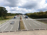 Over de snelweg